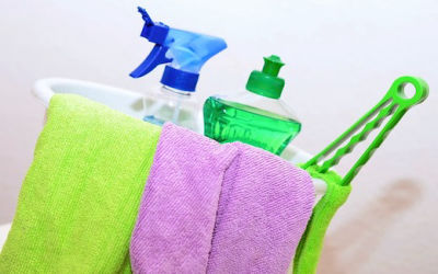 نصائح تنظيم عمل التنظيف لخادِمة منزلك