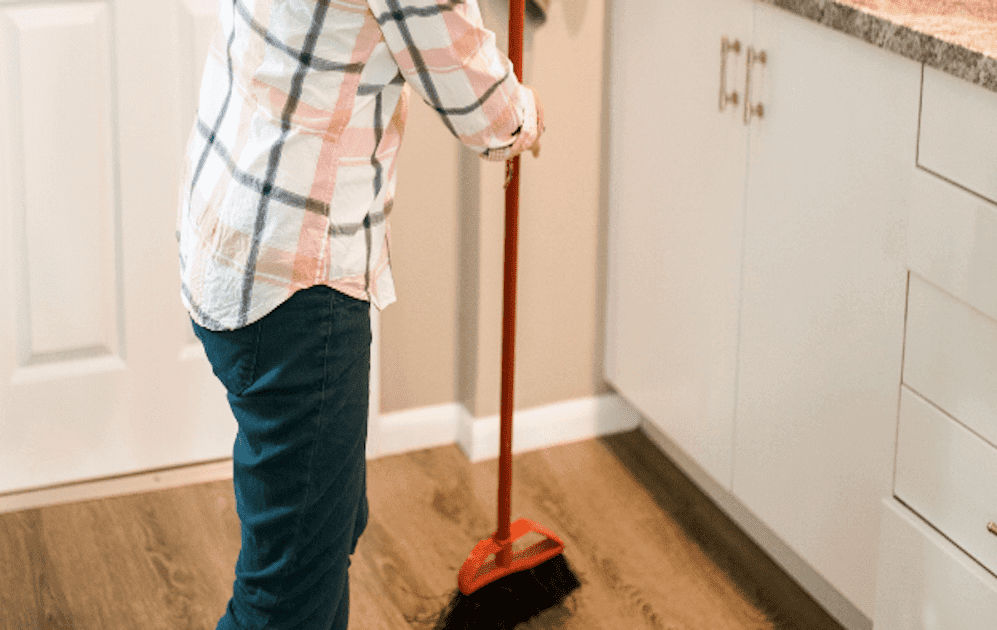 Maid cleaning house in Singapore