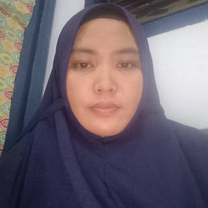 Siti Munawaroh 