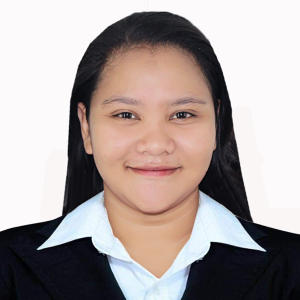 Angelyn 