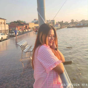 Hnin Htet