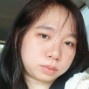 Yvonne lee