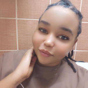 Carolinewanjiku