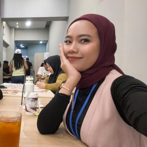 Ratna 
