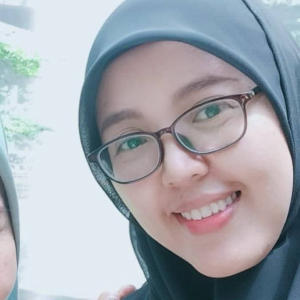 Emmy Dwi